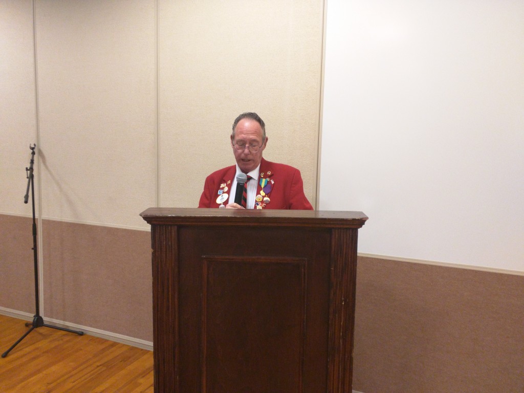 Lions District Governor Dick Schwedersky addresses the Janesville All-City Service Club Meeting on Dec. 3, 2016 at the Pontiac Convention Center.